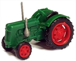 Famulus-Traktor von Mehlhose