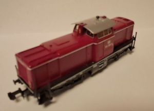 Lok 212 mit Silberlingen