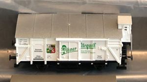 Fleischmann Bierwagen "Pilsner Urquell" mit Bremserhaus der DRG