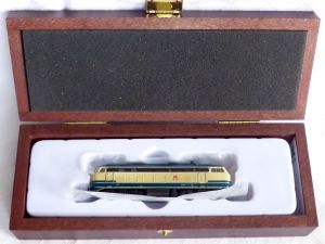 Minitrix 16287, 218 320-0 "Lotte", digital ab Werk, Top in OVP!