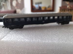 3 Schnellzugwagen