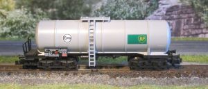 DB grau, Kesselwagen "BP / Eva" grau Fleischmann