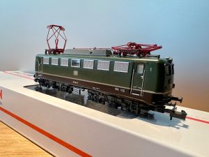 Hobbytrain H2832 BR 140 001-9, DCC